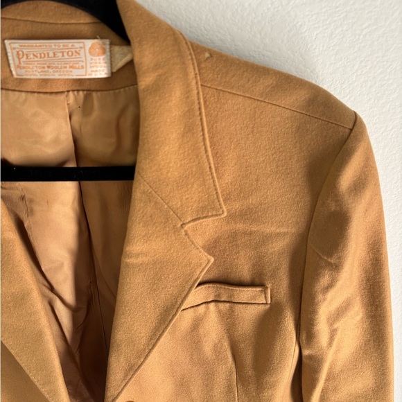 Pendleton 100% Virgin Wool Camel Blazer Jacket Women’s Vintage USA Made size M - Picture 3 of 10